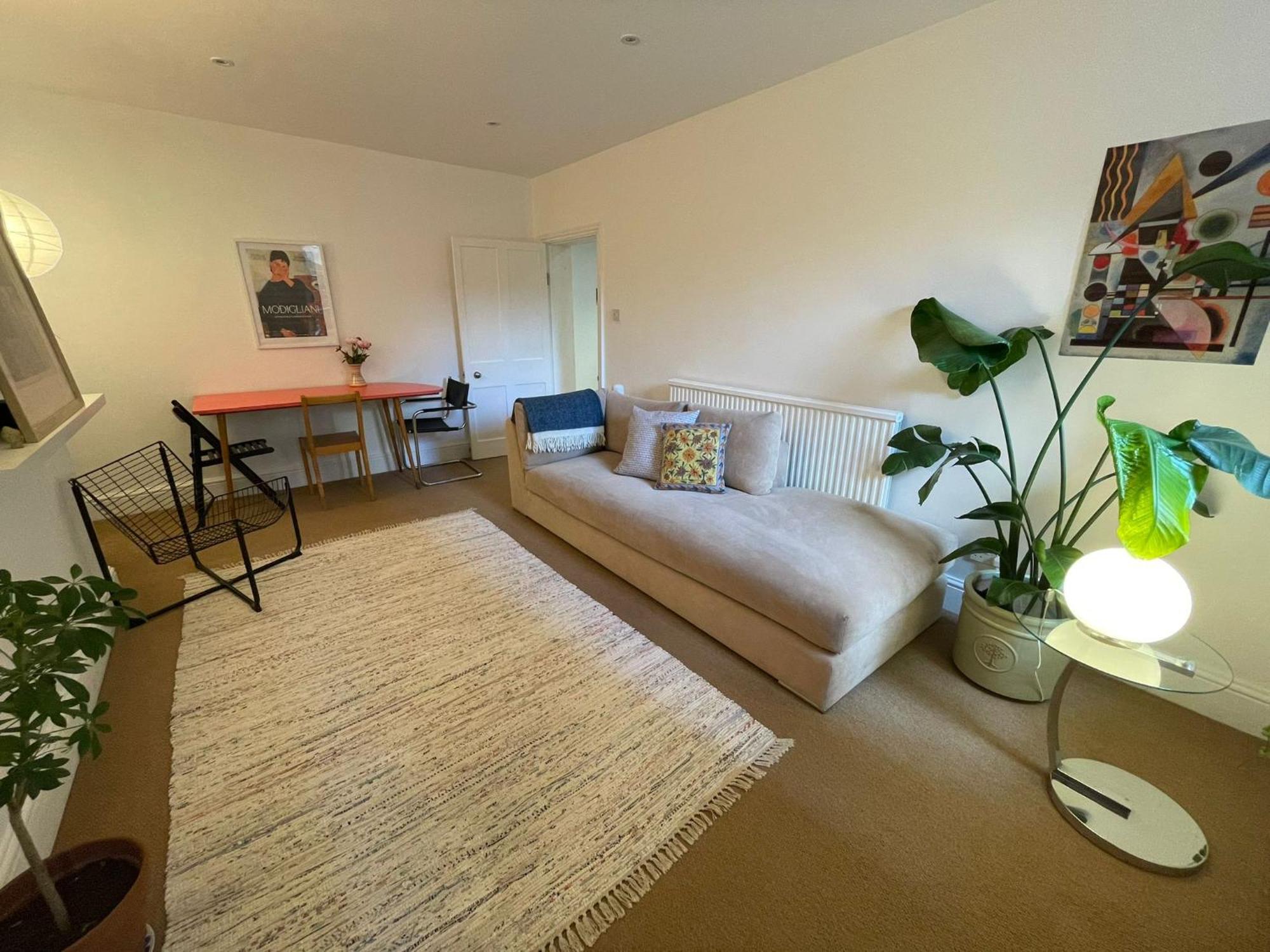 Cheltenham, Tivoli 1 Bedroom Екстер'єр фото